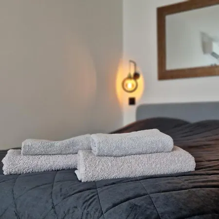 Apartment Butas Su Terasa Sventojoje *